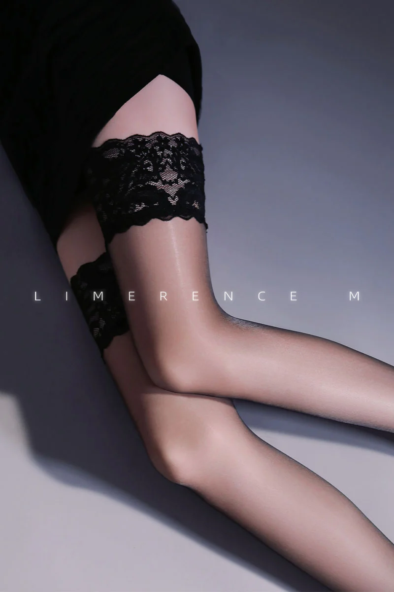 「AURORA MONET'S GARDEN STOCKINGS / 莫奈花园」 - Image 5