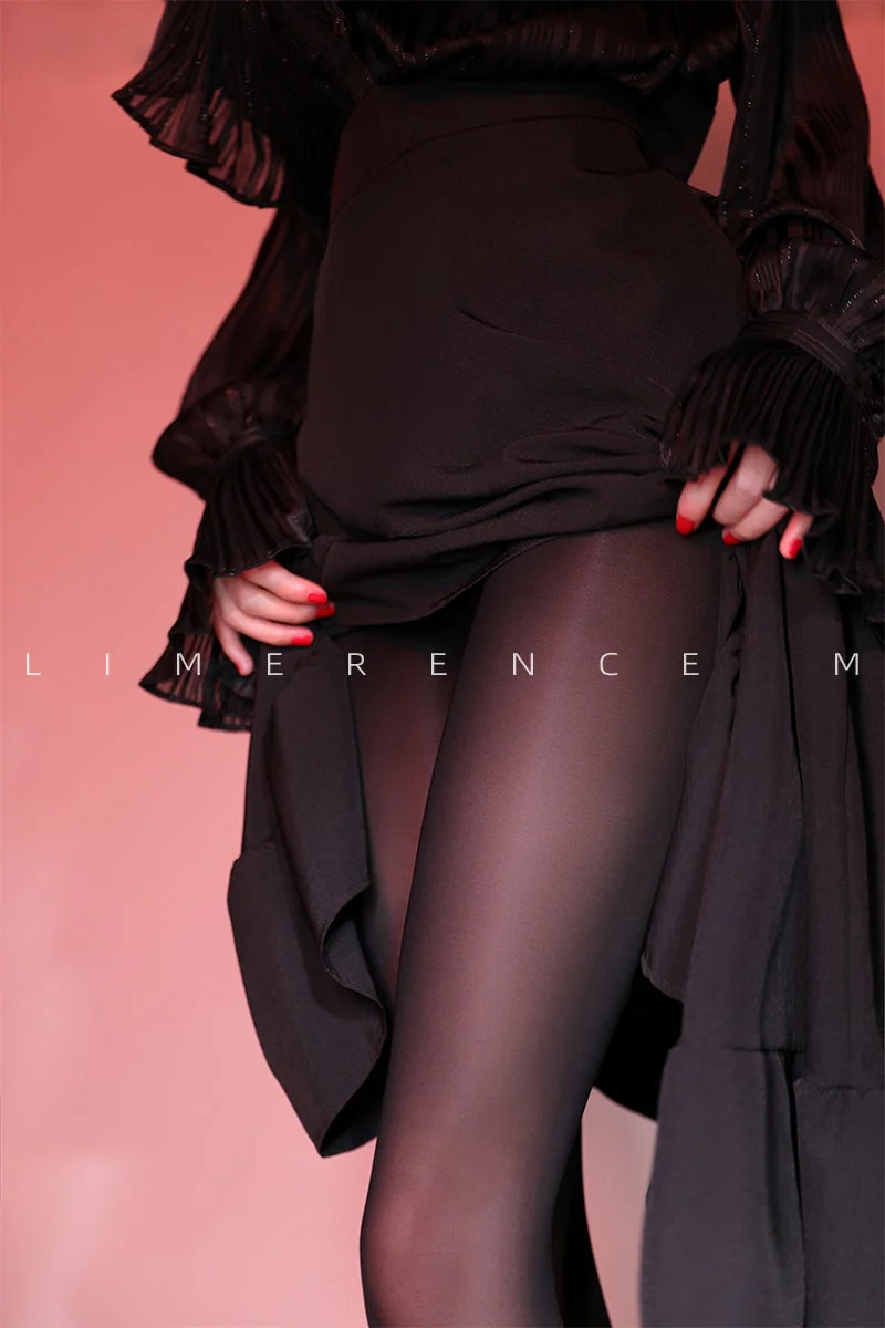 「IN-LOVE TIGHTS / 热恋天鹅绒」 - Image 17